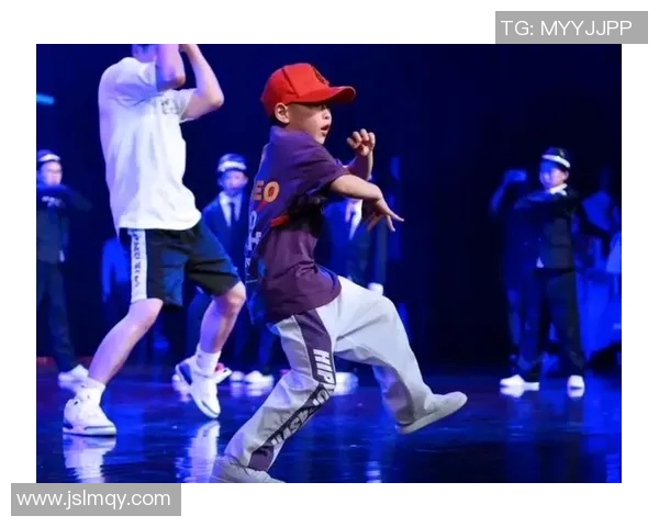 深圳街舞队的节奏分析与表现反思探讨街舞文化的未来发展方向