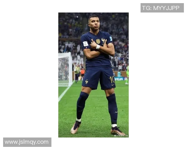 姆巴佩领衔法国队重返巅峰之路球迷期待他的精彩表现与未来成就