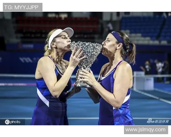 杨钊煊与段莹莹激战乒乓赛场谁能笑到最后的精彩对决