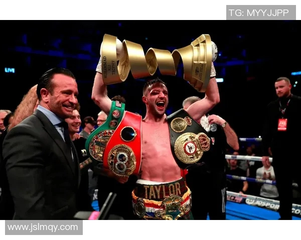 索尼利斯顿与帕特森的拳击对决揭示了拳坛新旧势力的较量与未来发展趋势