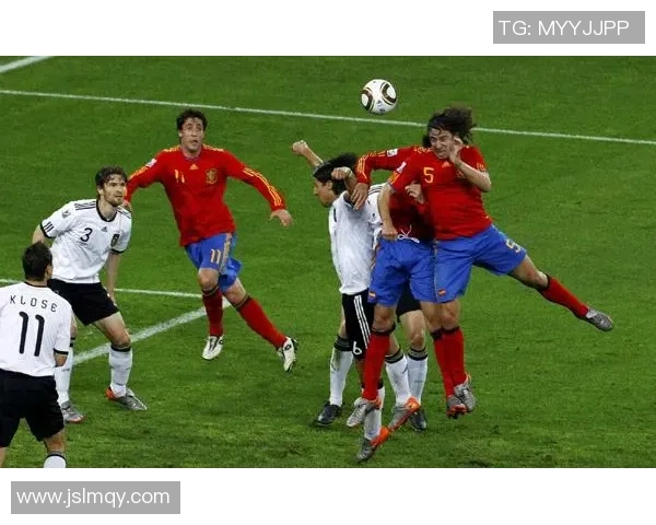 罗马尼亚与西班牙篮球对决精彩回顾与赛场亮点分析