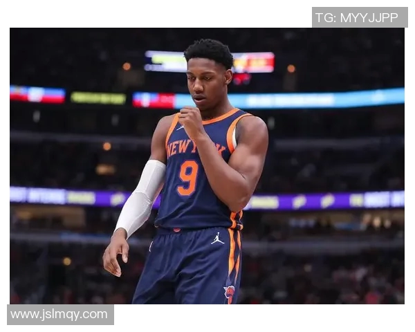 伊曼纽尔奎克利在NBA赛季中的成长与突破之路分析